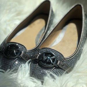 Gorgeous Chainlink Michael Kors Fulton Mocc Flats